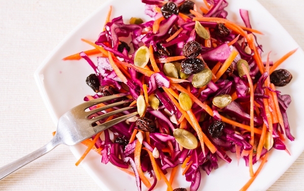 Как сделать вкусный салат из красной капусты