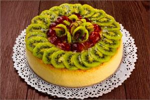Освежающий киви чизкейк (без выпечки)