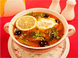 Самая вкусная солянка с грибами