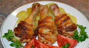 Цыпленок с картофелем и свиной грудинкой