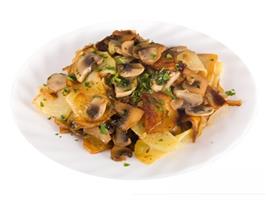 Картошка с грибами в сливках