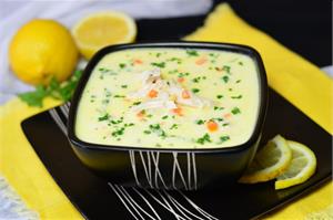 Сливочный суп с рисом и грибами