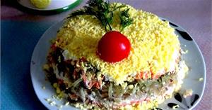Cлоеный салат с куриной печенью