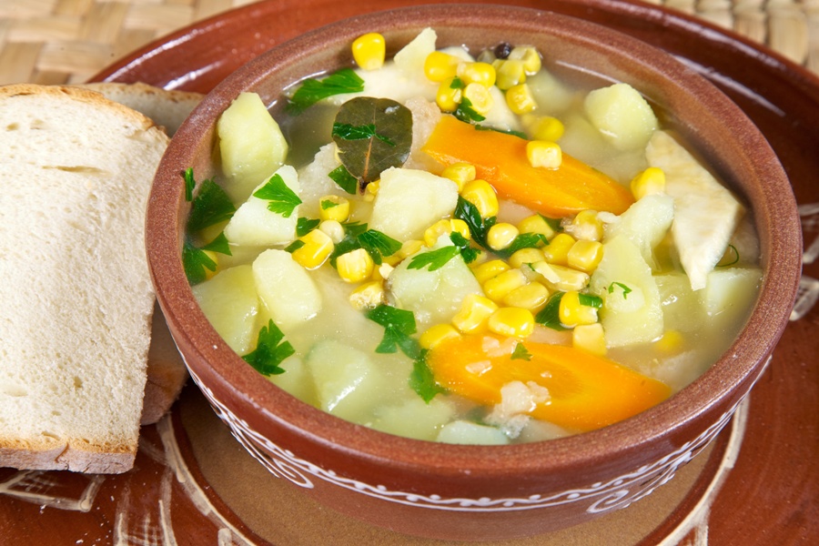 Фото суп картофельный с кукурузой