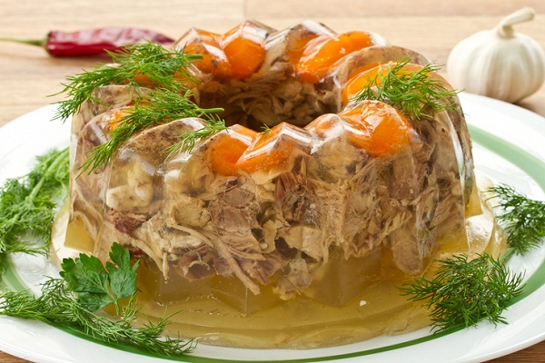 Фото заливного тушеного мяса