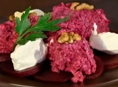 фото ПЮРЕ ИЗ СВЕКЛЫ С ГРЕНКАМИ