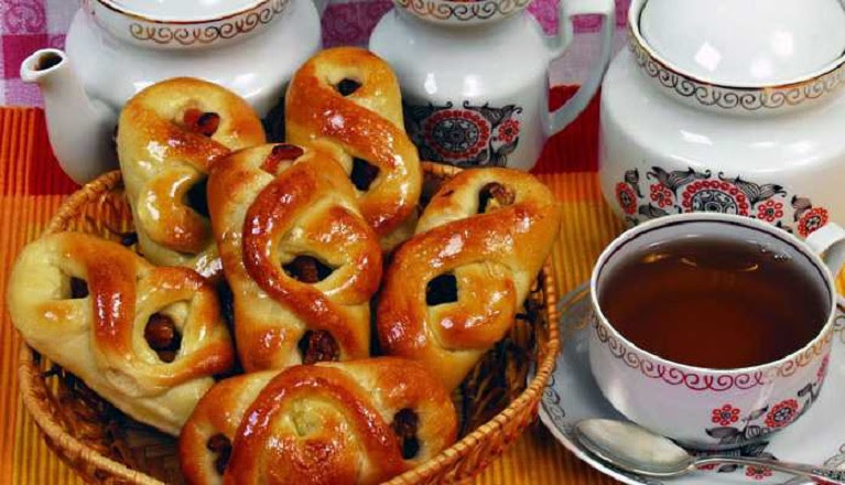фото БУЛОЧКА С КУРАГОЙ