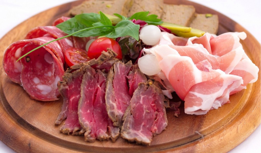Фото мясного ассорти