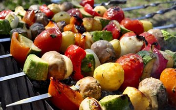 Шашлык ассорти с овощами