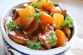 фото КАРТОФЕЛЬ, ТУШЕННЫЙ С ОВОЩАМИ